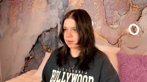 Hello guys my name is Sofi and Lizzie and  Vanessa online show from February 2026 12:15:02 AM