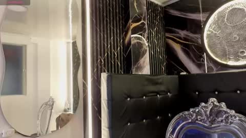 Cerecita  online show from February 2026 12:20:01 PM