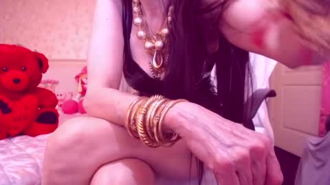 Cerise online show from February 2025 04:53:01 AM