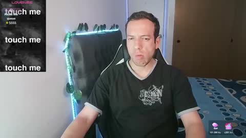 Cerso online show from October 2025 04:24:01 AM