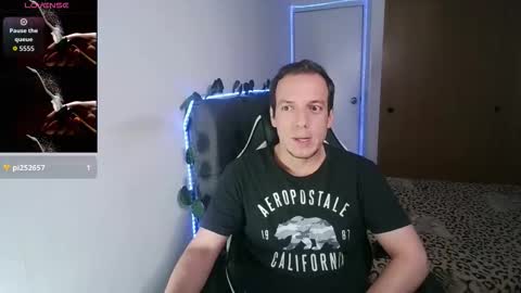 Snapshot of cerso1 chatting on January 2026 01:22:01 AM Cerso online show from January 2026 01:22:01 AM