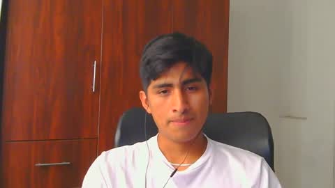 Cesar online show from December 2024 09:37:01 PM