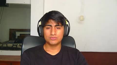 Cesar online show from December 2025 06:47:02 PM