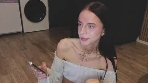 Livia online show from April 2026 10:56:02 PM