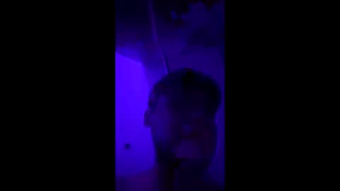 Snapshot of cezarthebreeder chatting on February 2026 10:26:02 AM cezarthebreeder online show from February 2026 10:26:02 AM