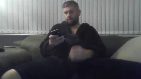 ch33ky85 online show from January 2025 10:54:01 PM