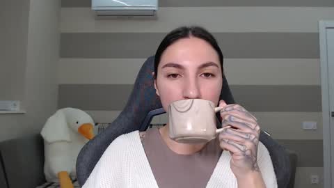 Kate online show from February 2025 06:36:01 AM