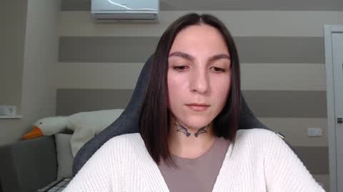 Kate online show from February 2025 02:48:02 PM