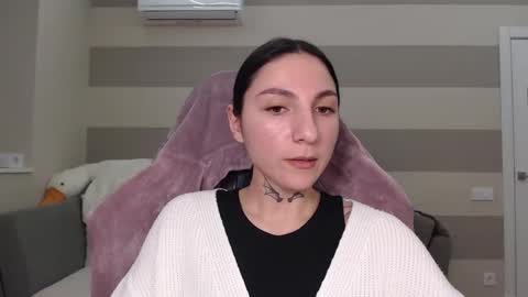 Kate online show from February 2025 10:05:02 AM