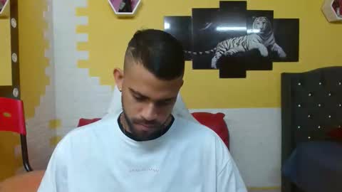 chacorta_ online show from April 2026 01:05:01 PM