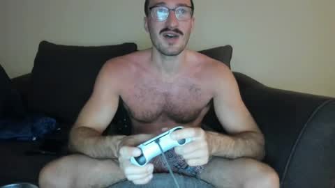 Snapshot of chadpowerz chatting on July 2026 05:15:01 AM Lydong online show from July 2026 05:15:01 AM