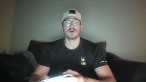 Snapshot of chadpowerz chatting on July 2026 04:04:01 AM Lydong online show from July 2026 04:04:01 AM