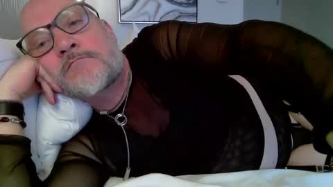 champagne online show from January 2025 04:13:02 PM