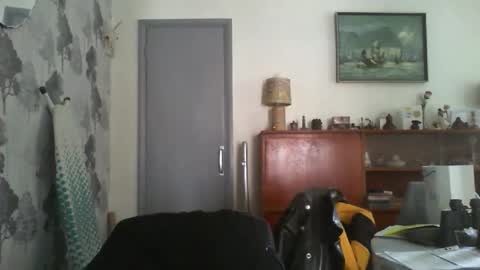 Snapshot of champers37 chatting on April 2026 07:44:01 AM Champers online show from April 2026 07:44:01 AM