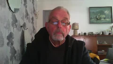 Snapshot of champers37 chatting on May 2026 11:04:01 AM Champers online show from May 2026 11:04:01 AM