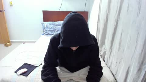 Snapshot of chandler_kenji chatting on November 2025 01:48:02 AM Kenji online show from November 2025 01:48:02 AM