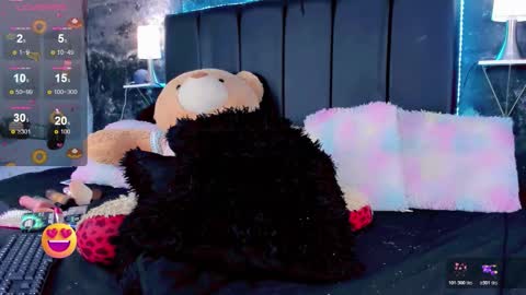 pamela online show from November 2025 02:54:01 AM