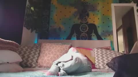 Chanel M. online show from April 2026 09:15:01 PM