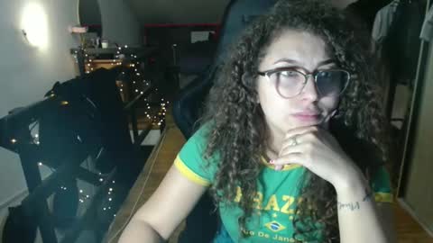 Stephanieblisss online show from February 2026 05:07:02 PM