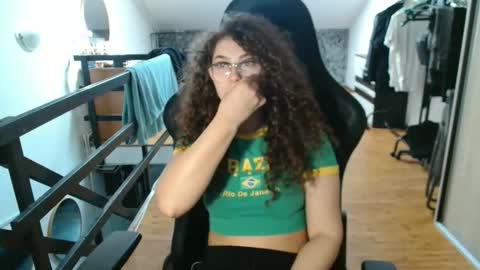 Stephanieblisss online show from February 2026 11:44:01 AM