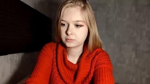 Lia online show from December 2025 09:02:01 AM