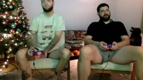 Snapshot of change340 chatting on December 2024 01:29:01 AM TATS AND TANNED online show from December 2024 01:29:01 AM