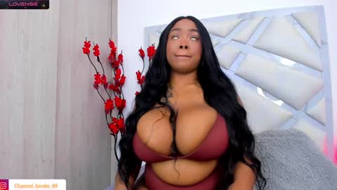 Maria C   follow my new page online show from December 2024 01:18:02 AM
