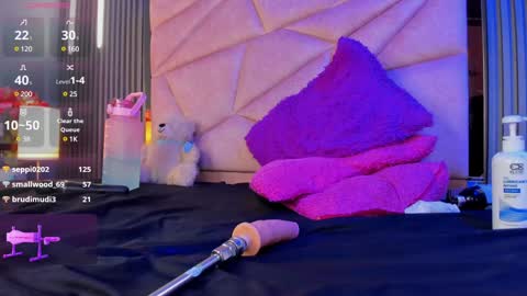 Snapshot of channel_guss chatting on February 2025 03:18:01 PM Channel Guss online show from February 2025 03:18:01 PM