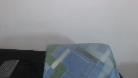 Snapshot of chantal_taylor_ chatting on December 2024 06:12:01 PM Raquel online show from December 2024 06:12:01 PM