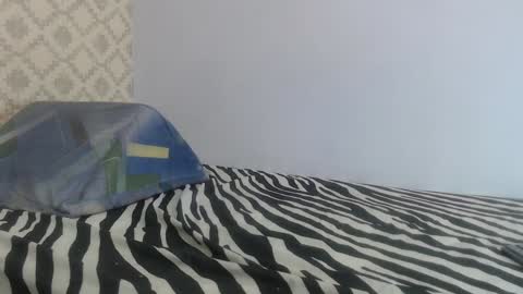 Snapshot of chantal_taylor_ chatting on January 2025 06:05:01 PM Raquel online show from January 2025 06:05:01 PM