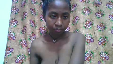 chantale483461 online show from March 2026 06:14:01 PM