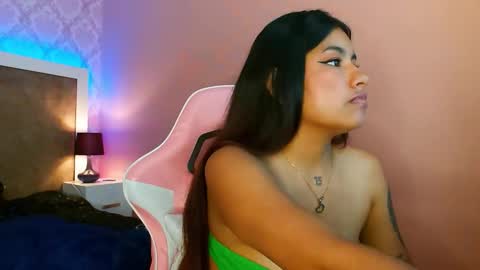  chantalpetit  online show from September 2025 06:08:02 PM