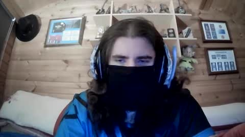 Snapshot of chaosguy33 chatting on November 2025 09:39:01 PM Guy online show from November 2025 09:39:01 PM