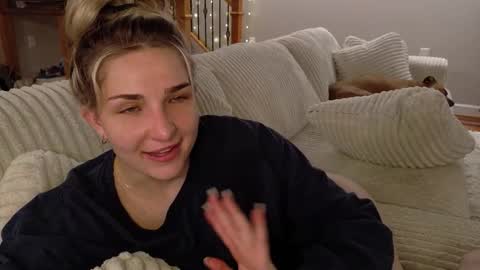 Snapshot of charbearxoxo chatting on February 2026 12:51:02 AM char online show from February 2026 12:51:02 AM