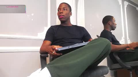 charlesbrown_ online show from December 2025 12:12:02 PM