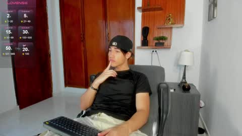 Snapshot of charley_morgan chatting on February 2025 07:27:02 PM charley_morgan online show from February 2025 07:27:02 PM