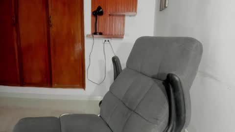 Snapshot of charley_morgan chatting on February 2025 09:52:02 PM charley_morgan online show from February 2025 09:52:02 PM
