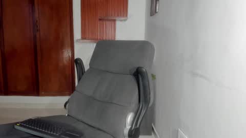 Snapshot of charley_morgan chatting on February 2025 09:53:02 PM charley_morgan online show from February 2025 09:53:02 PM