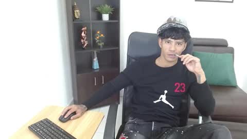 Charlie oconnor online show from February 2025 03:08:02 AM