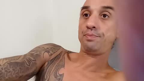 charliee636023 online show from October 2025 06:25:02 PM