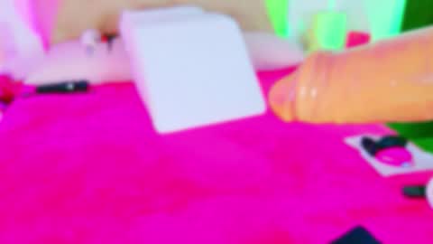 Charloott Evans online show from December 2025 11:01:02 PM