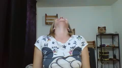 charlott online show from December 2024 05:36:02 AM