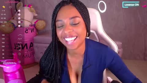 Snapshot of charlote_fun_a chatting on October 2025 01:17:01 AM Charlote online show from October 2025 01:17:01 AM