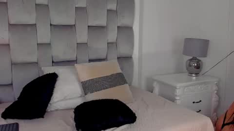 Snapshot of charlotte__08 chatting on December 2025 08:15:02 PM Charlotte online show from December 2025 08:15:02 PM