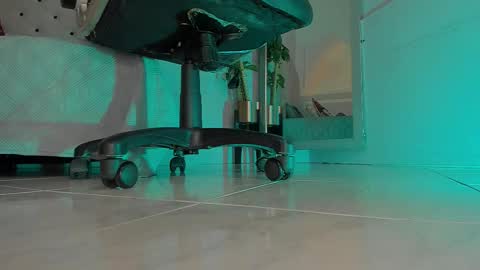 charlotte  grey online show from December 2025 08:38:02 PM