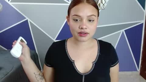 Charlotte  online show from November 2025 05:53:01 PM