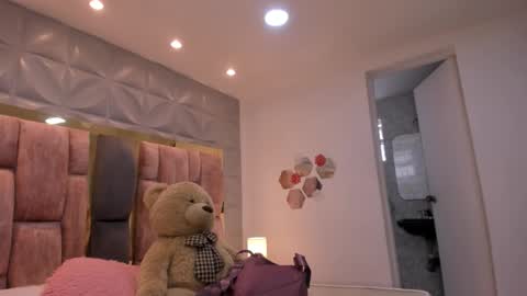 Charlotte Icee online show from March 2026 04:32:01 PM