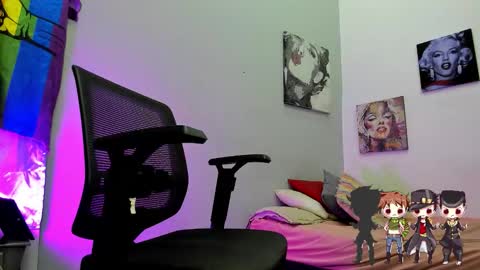 Charlie  online show from September 2025 10:49:02 AM