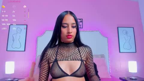 Snapshot of charlotte_kisss chatting on November 2025 07:57:01 PM Charlotte online show from November 2025 07:57:01 PM