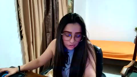 charlotte_richardson online show from June 2026 03:04:02 AM